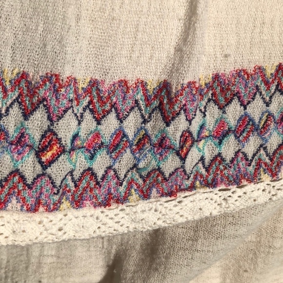 Billabong embroidered off the shoulder crop top - Picture 3 of 6